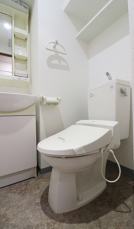 トイレ　清潔感のあるトイレですね