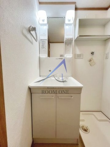 洗面設備　洗面台です。