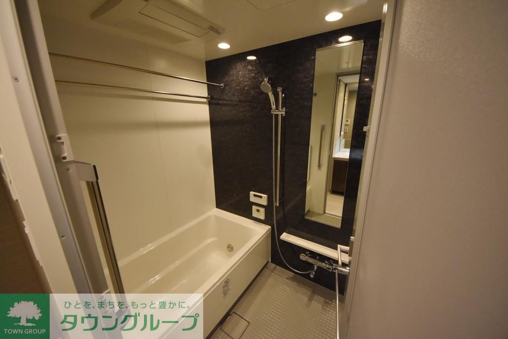 バス・シャワールーム　玄関