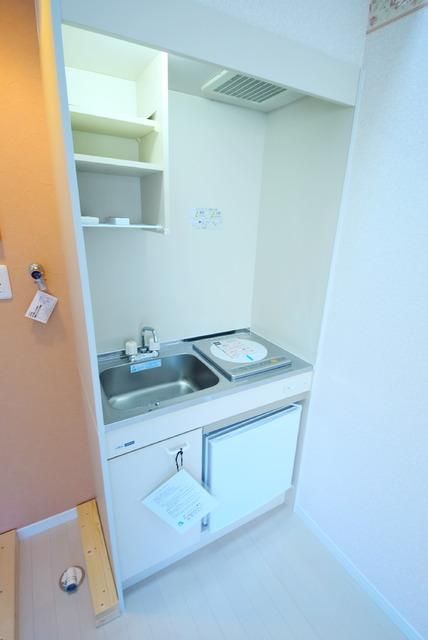 キッチン　★★ミニ冷蔵庫付、システムキッチン★★