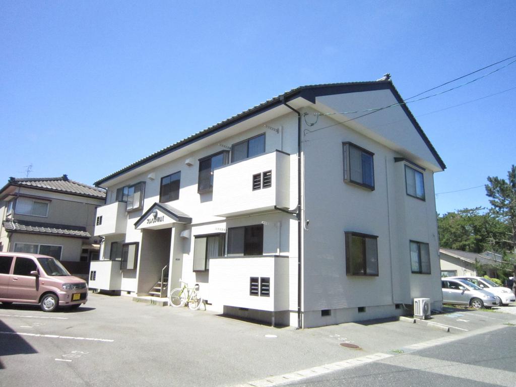 新潟県新潟市西区青山７（アパート）の賃貸物件の外観