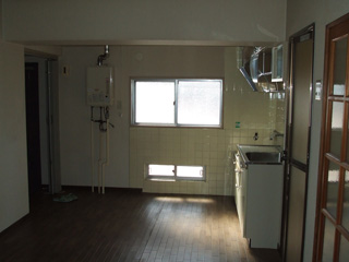 ＪＲ東海道本線 静岡駅 徒歩15分 5階建 築38年のキッチン写真