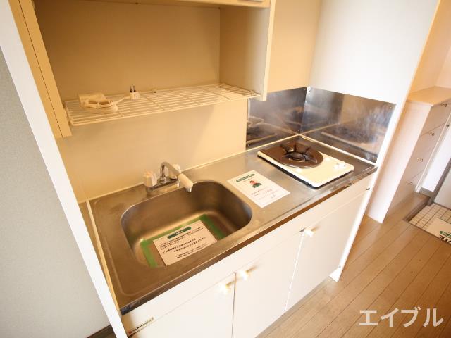 キッチン　※別号室の写真です