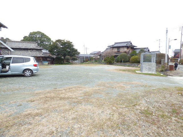 駐車場　2台目駐車場所です