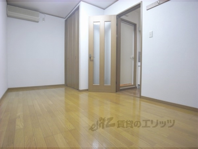 居室・リビング　洋室