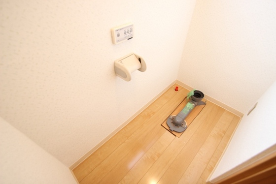 トイレ　※別部屋の写真です