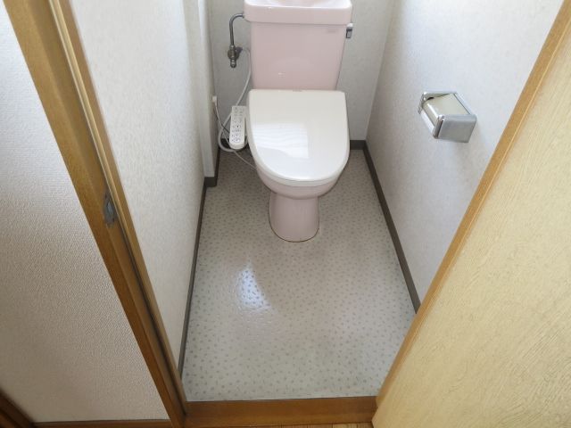 【土井ビルのトイレ】