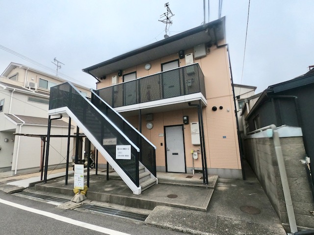 建物外観　積水ハウス施工賃貸住宅シャーメゾン