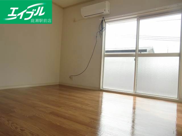 その他設備　エアコン付き