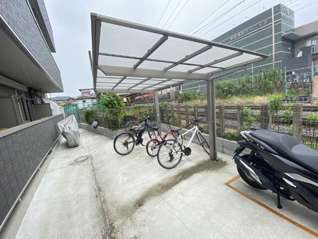 駐車場　駐輪場