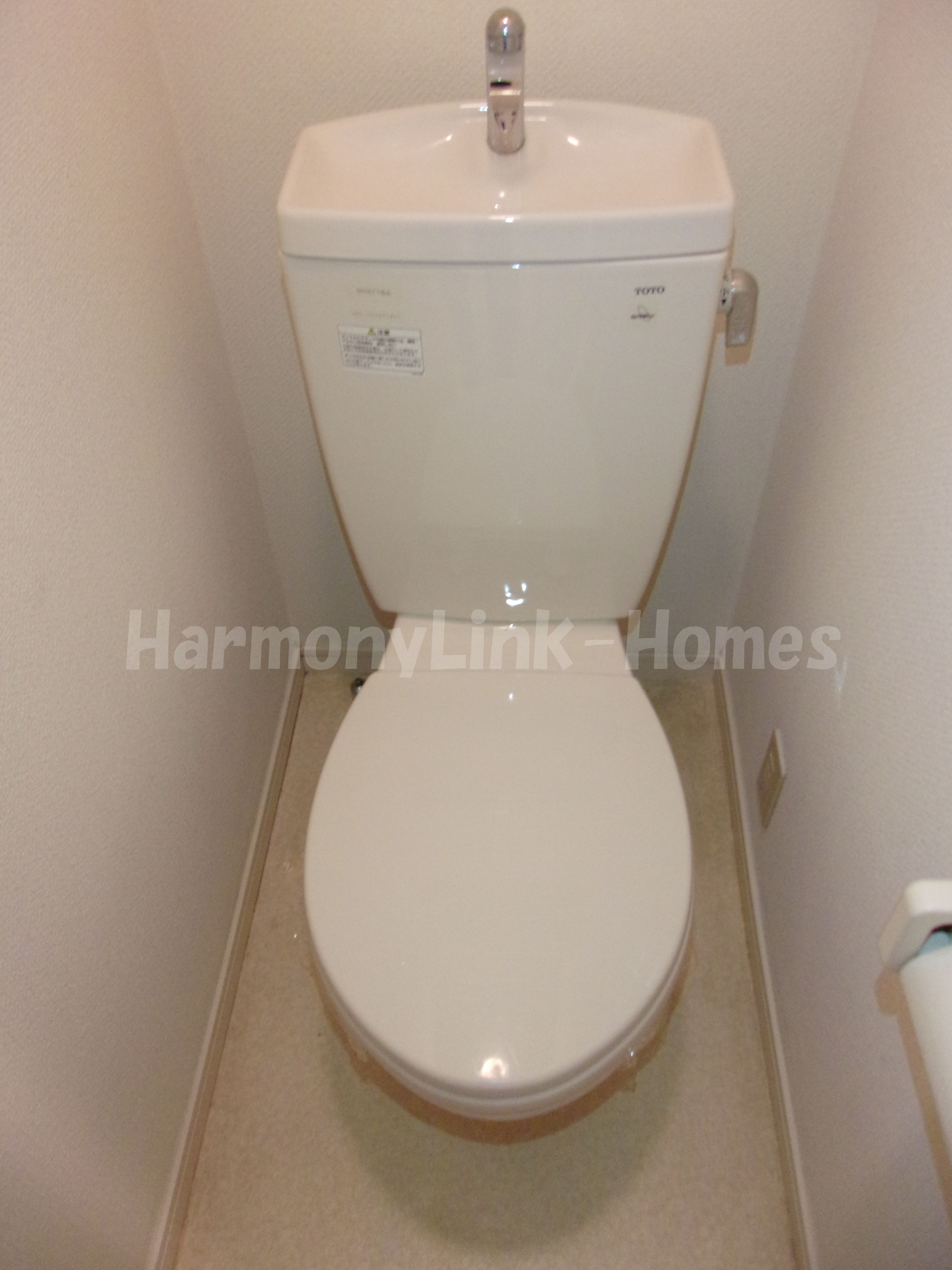 トイレ　リヴィエール綾瀬のシンプルなトイレ☆