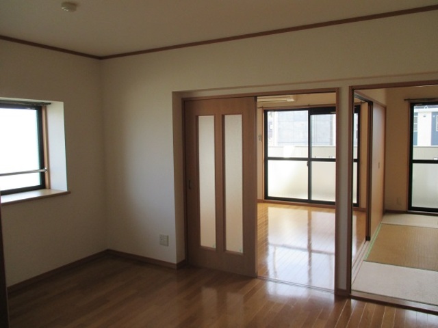 【エールマンション東一宮のその他】