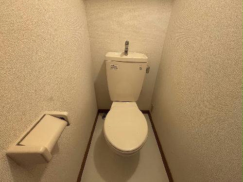 トイレ　設備・仕様は号室により異なる為、現況を優先いたします。