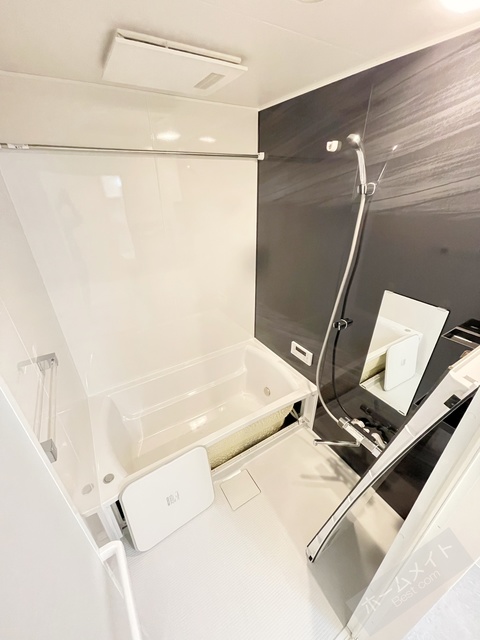 バス・シャワールーム　追い焚き付で寒い日も温まります♪