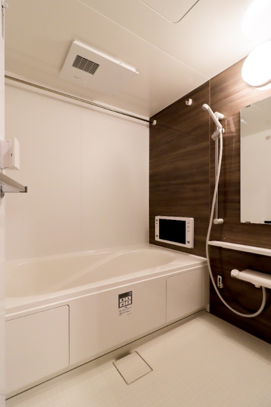 バス・シャワールーム　図面と現状に相違がある場合には現状を優先