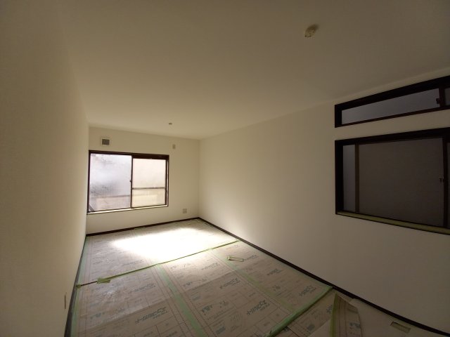 居室・リビング　改装中