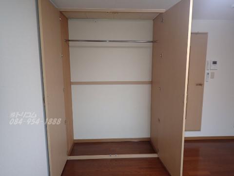 収納　クローゼット