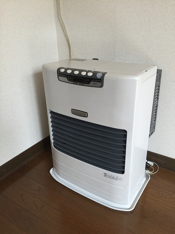 その他設備　FFストーブ