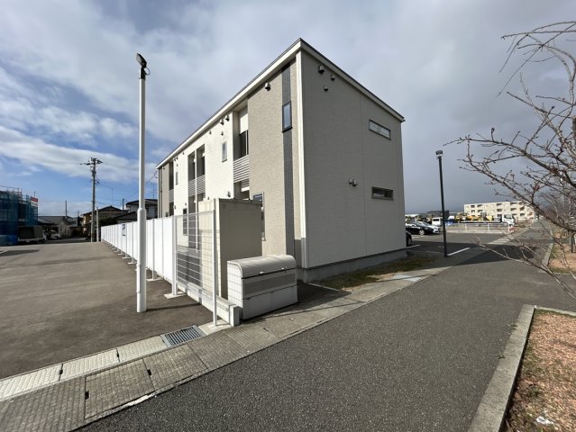 Ｄ ＢＯＸ森田の建物外観