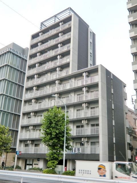 【目黒区中目黒のマンションの建物外観】