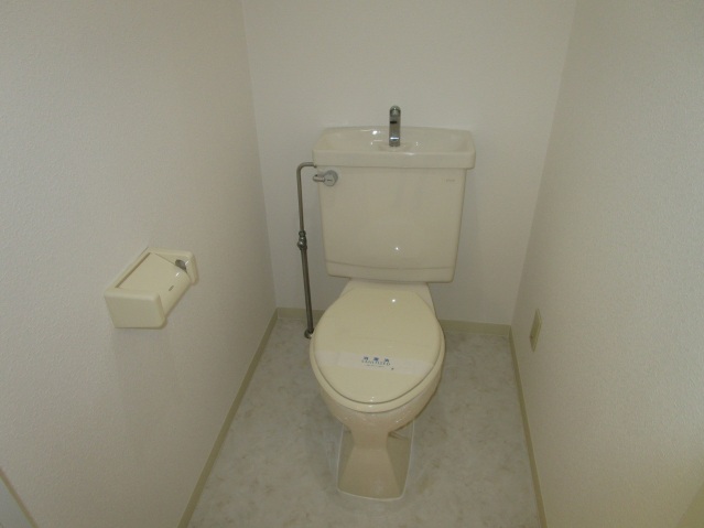 トイレ　同物件別室です。