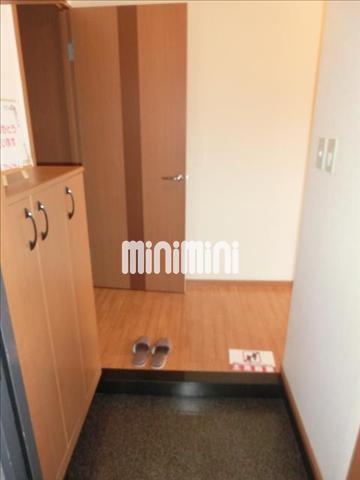 玄関　下駄箱付きの玄関