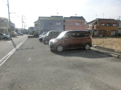 プランドール耳原　その他共有部分　駐車場