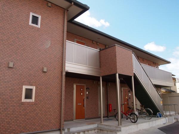 建物外観　重厚感のある外観！！