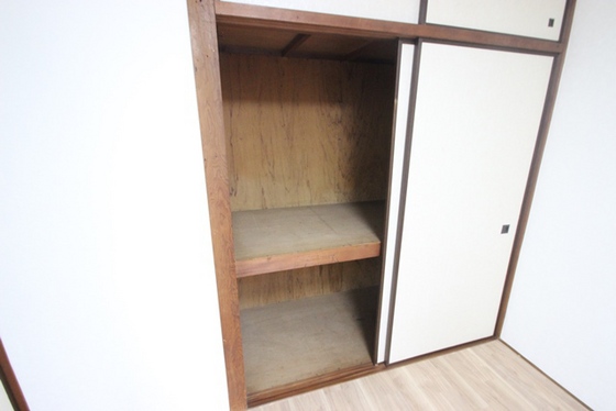 収納　※別部屋の写真です