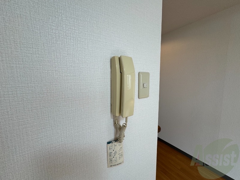 セキュリティ　来客時にはこちらのチャイムが鳴りますよ。