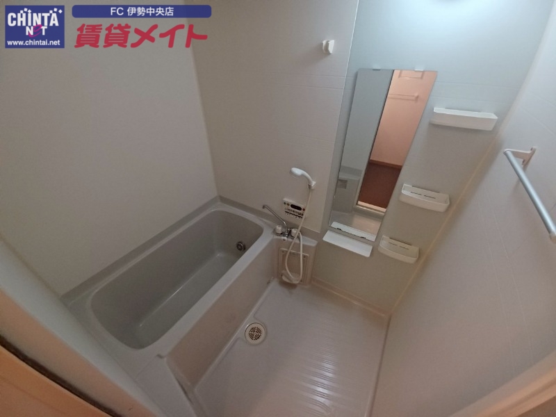 バス・シャワールーム　同型参考写真