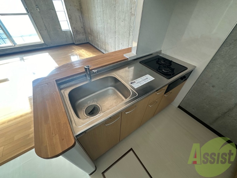 キッチン　広々キッチンで悠々自適に料理もできます。