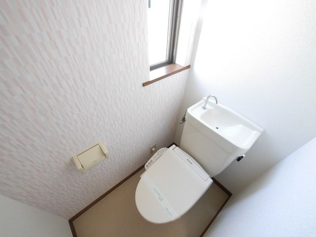 トイレ　★お問い合わせはタウンハウジング
