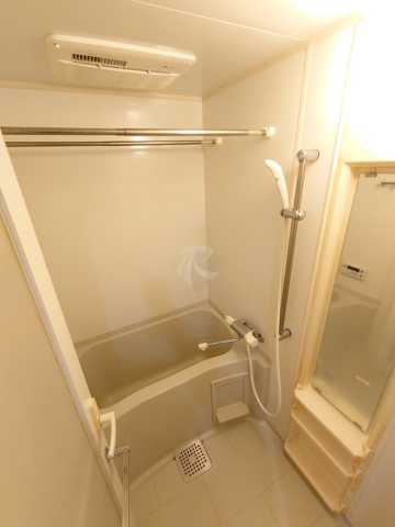 バス・シャワールーム　デュオステージサンシャイン60通り