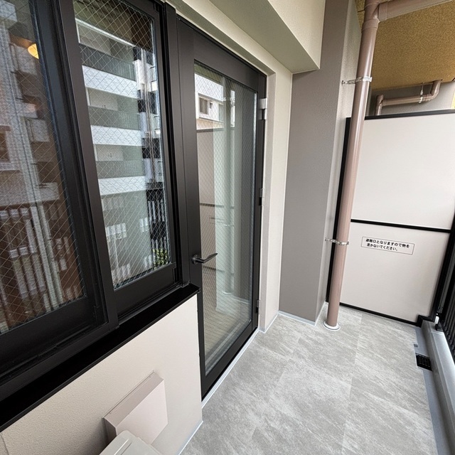 バルコニー　写真は同タイプ住戸です。