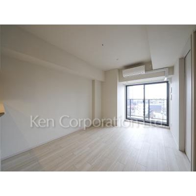 居室・リビング　同タイプ12階のお部屋を撮影。仕様が異なることがあります。