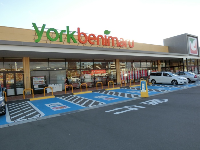 スーパー　ヨークベニマル　六丁の目店（スーパー）まで850m
