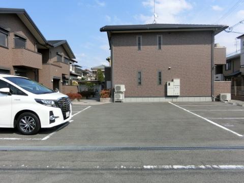 メル・ベイユ　その他共有部分　駐車場
