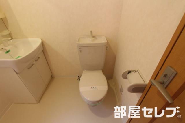 トイレ　※１０３号室内装写真参照