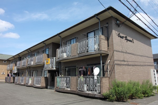 建物外観　鉄筋コンクリート！