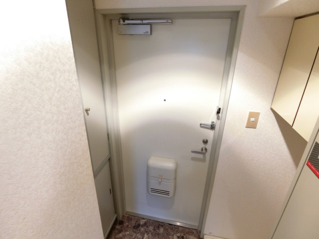 玄関　シューズボックス付き玄関