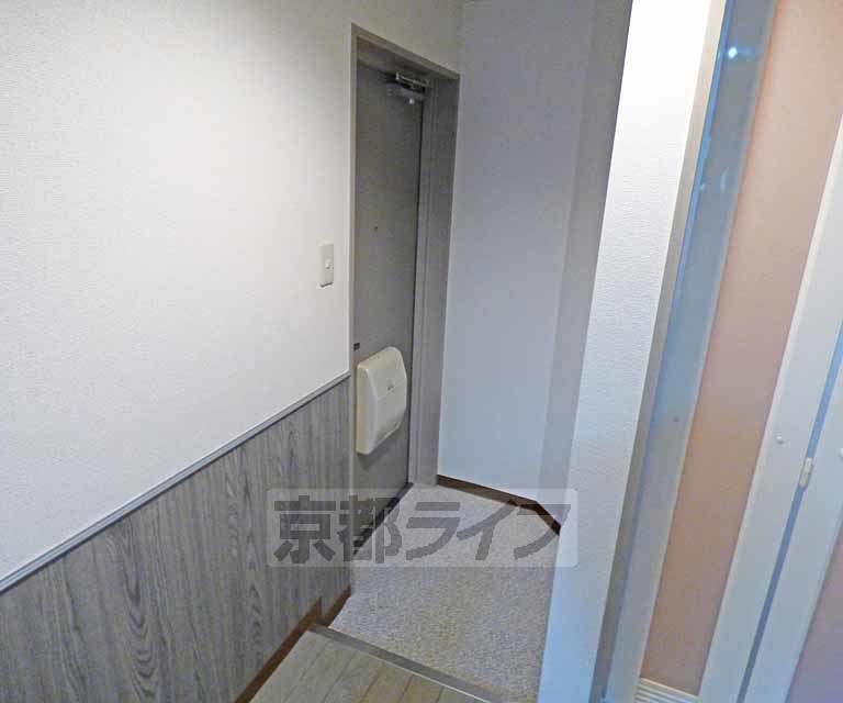 玄関　広い玄関です。