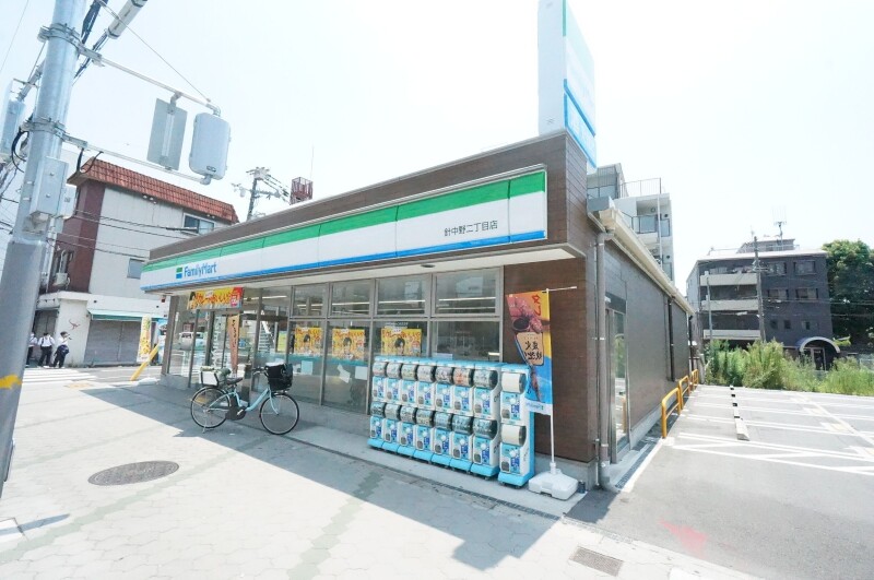 コンビニ　ファミリーマート針中野二丁目店（コンビニ）まで243m
