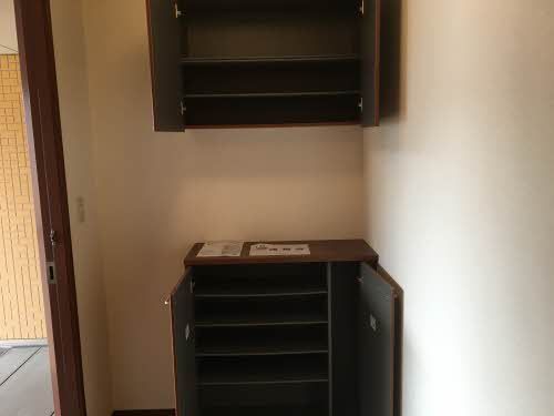 玄関　シューズボックス