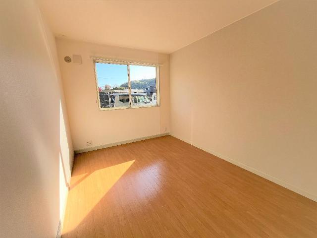 居室・リビング　洋室(1)