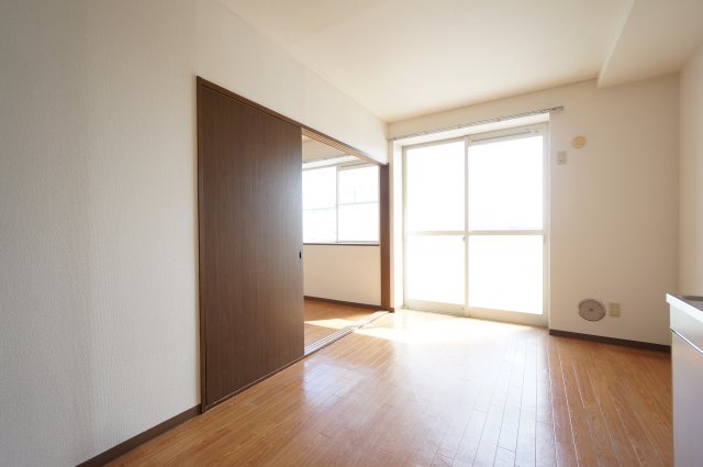 その他　※同物件・反転タイプの写真です。