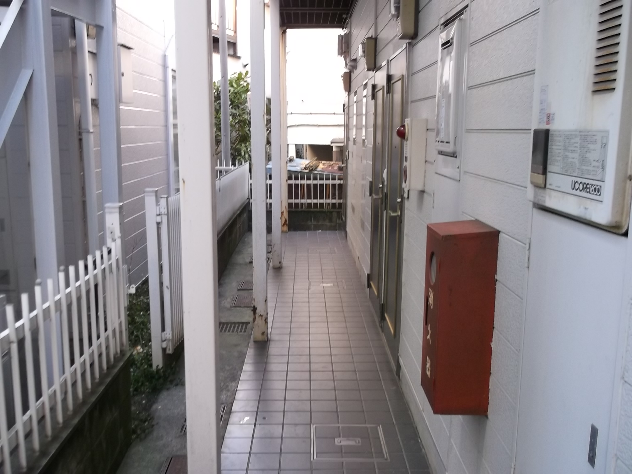 エントランス　共用廊下