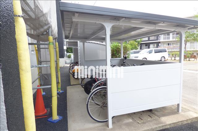 その他共有部分　駐輪場は複数ございます。