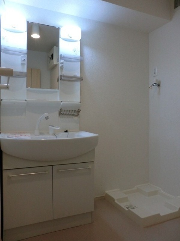 洗面設備　図面と現状に相違がある場合には現状を優先