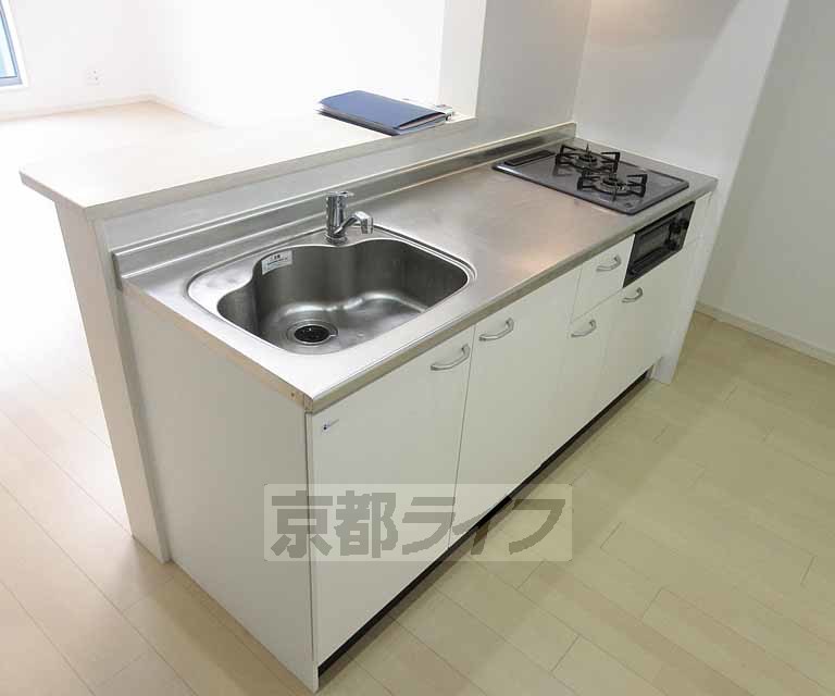 キッチン　ぴかぴかのキッチンです・